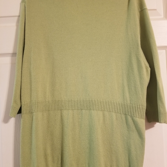 Dressbarn Cardigan w/ Discounted Shipping - Picture 4 of 4